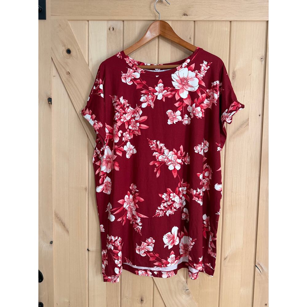 LulaRoe | NWT Leah Drop Shoulder Red Floral Print Tunic Top | Size 2XL (20-22)